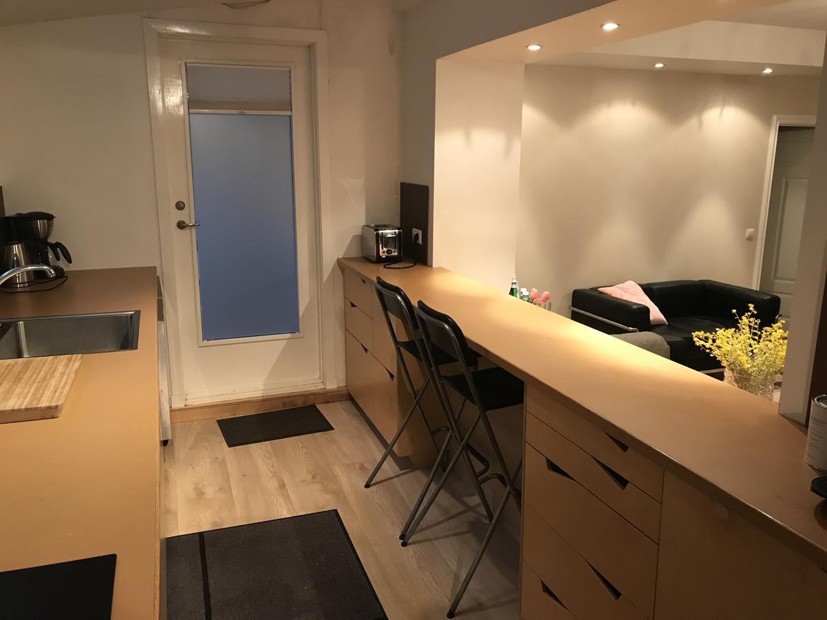 Theater Row Apartments Ρέυκιαβικ Εξωτερικό φωτογραφία