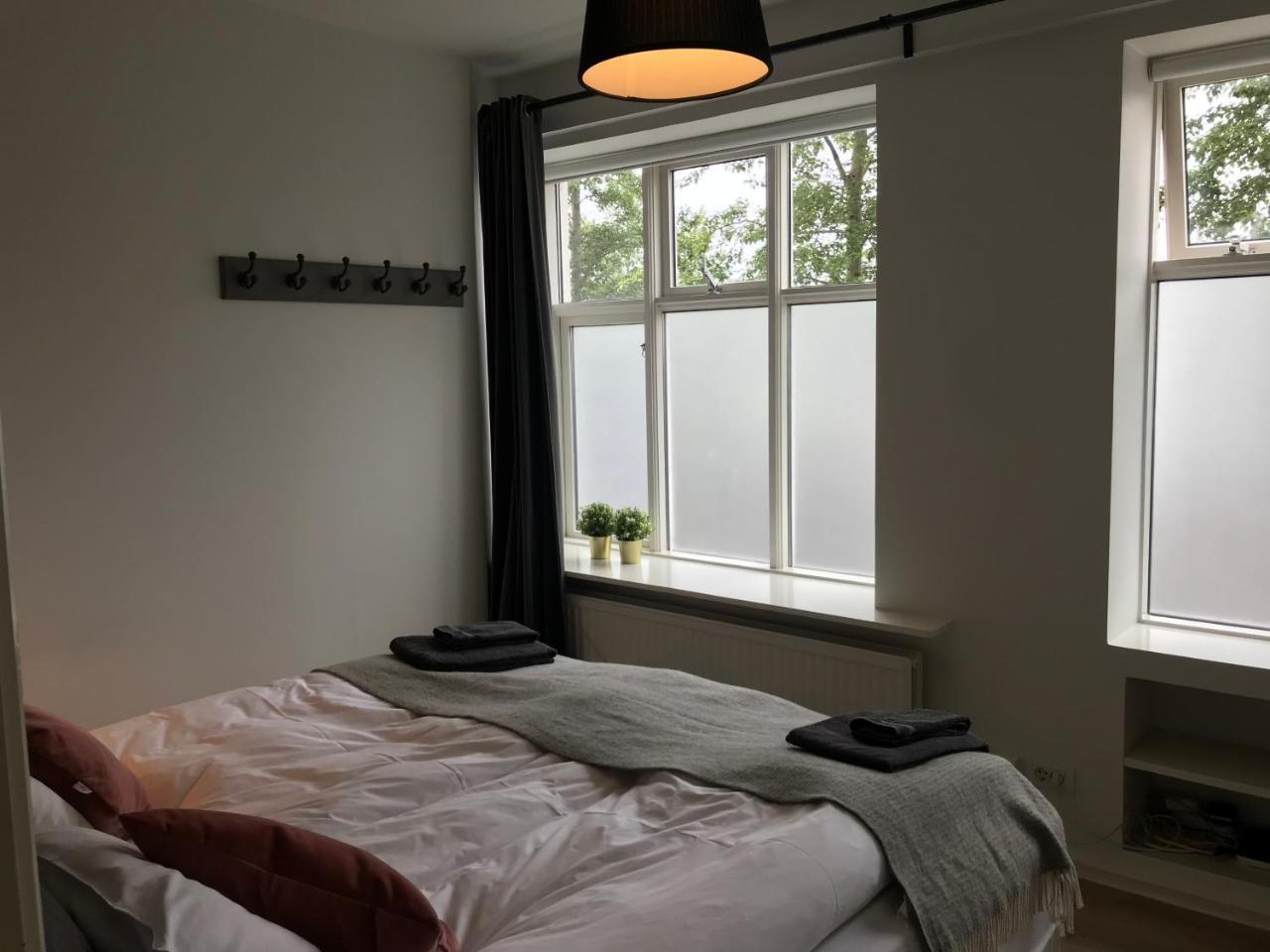 Theater Row Apartments Ρέυκιαβικ Εξωτερικό φωτογραφία