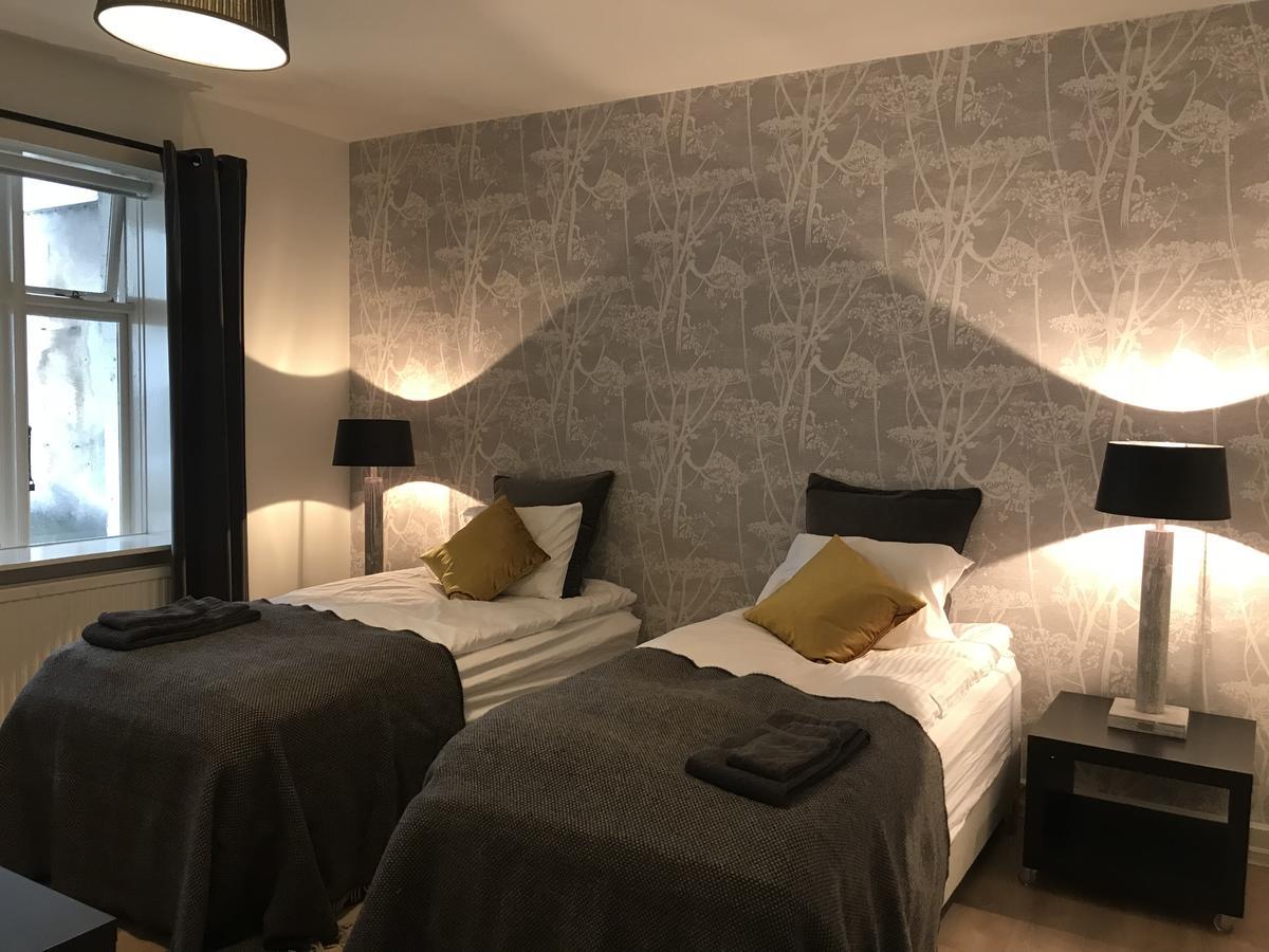 Theater Row Apartments Ρέυκιαβικ Εξωτερικό φωτογραφία